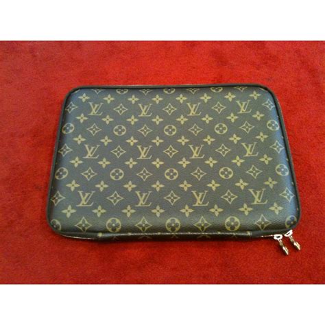 etui ordinateur louis vuitton|Louis Vuitton pochette monogram.